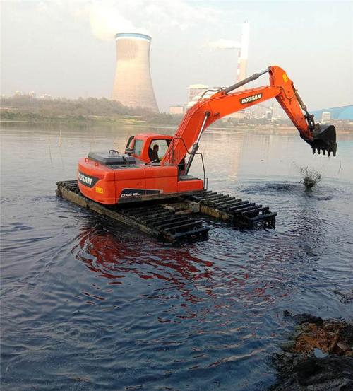 什么是水上挖掘機